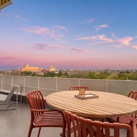 3br Retreat - Panoramic Views - Cismigiu Gardens 布加勒斯特