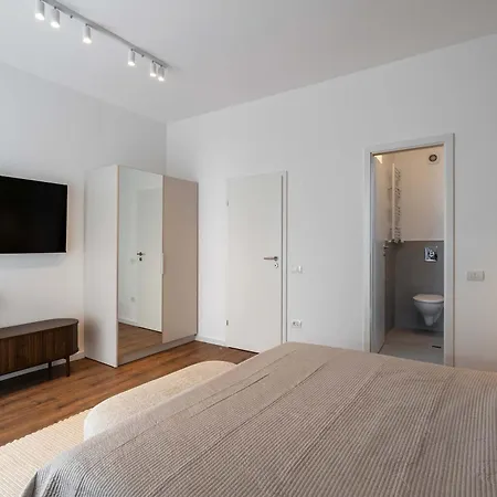 公寓 3br Retreat - Panoramic Views - Cismigiu Gardens