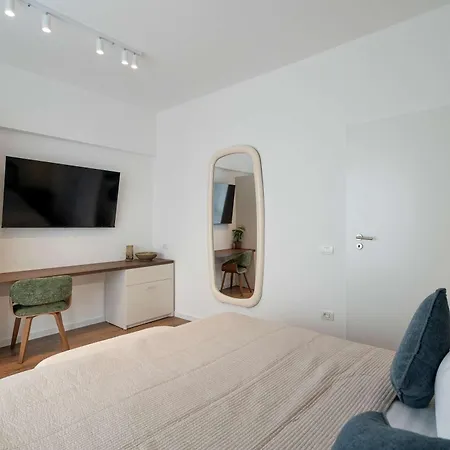 公寓 3br Retreat - Panoramic Views - Cismigiu Gardens 布加勒斯特