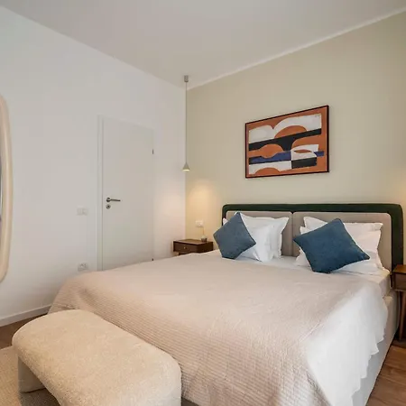 3br Retreat - Panoramic Views - Cismigiu Gardens * 布加勒斯特