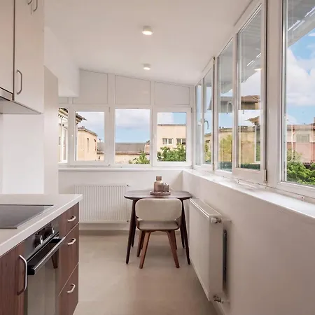 公寓 3br Retreat - Panoramic Views - Cismigiu Gardens *