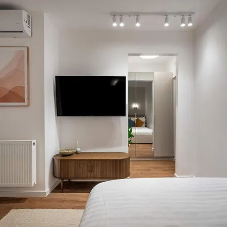 3br Retreat - Panoramic Views - Cismigiu Gardens 公寓 布加勒斯特